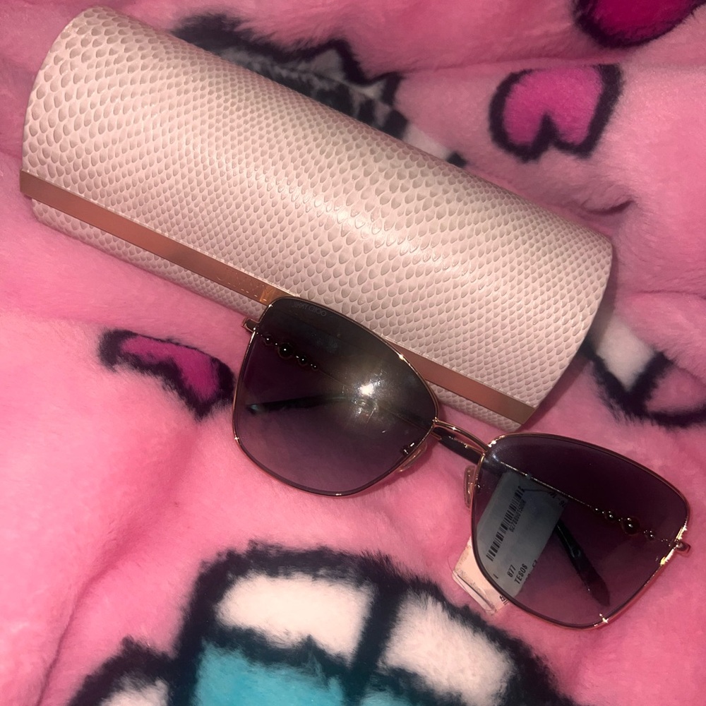 Stylish Pink Sunglasses with Case